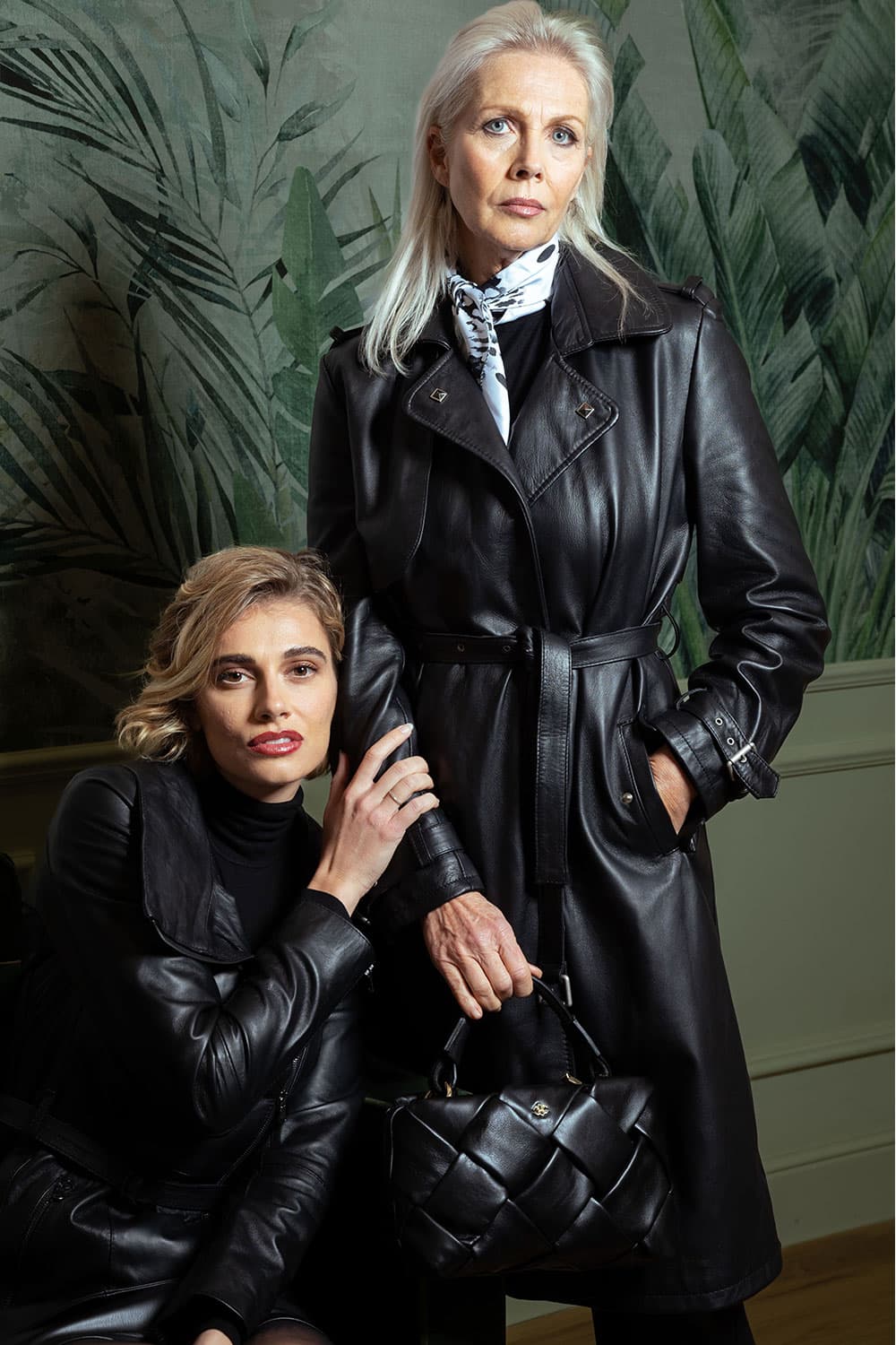 Black 100% genuine leather Made in Italy women's trench coat - Barone Firenze