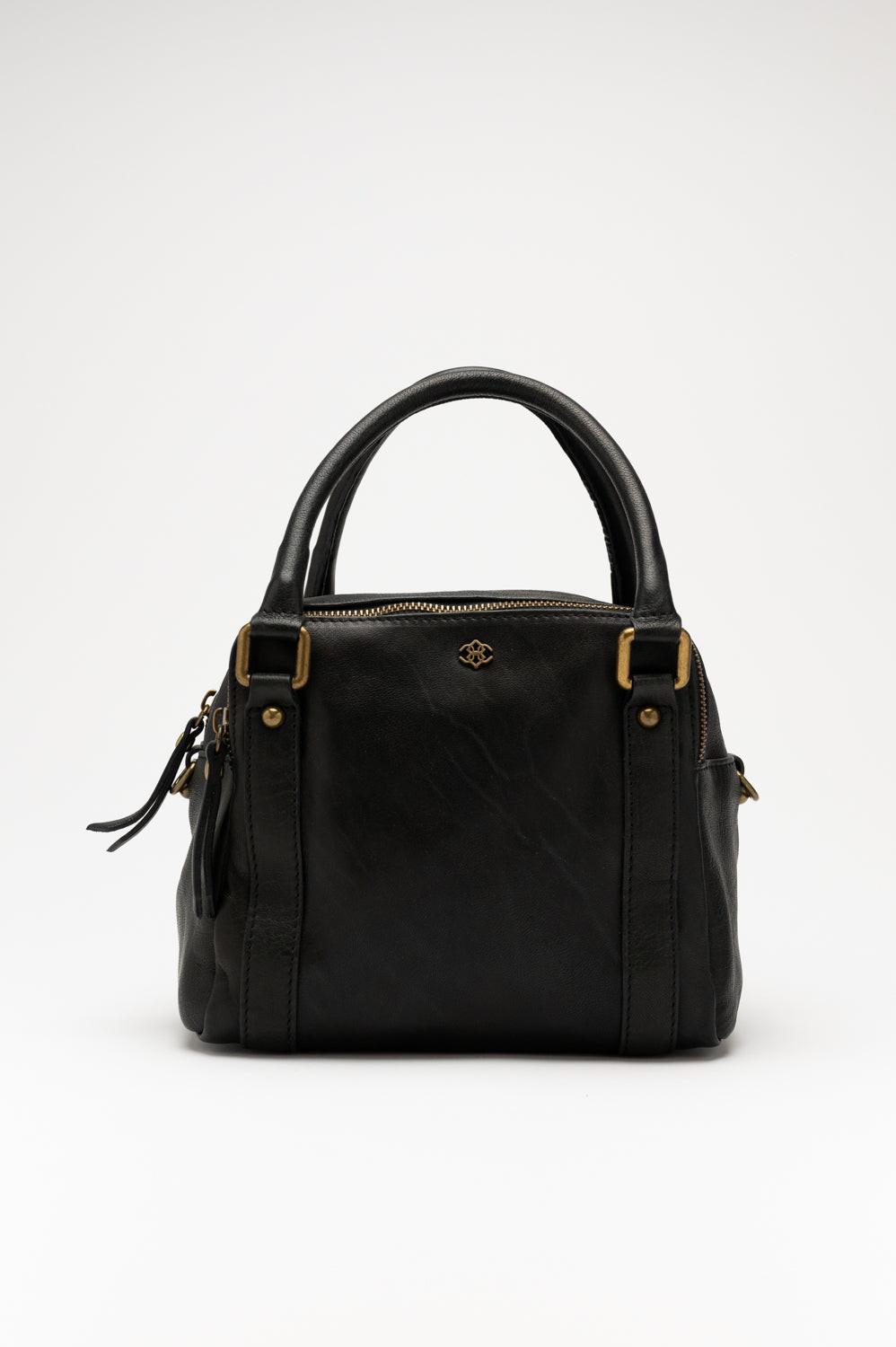 Divina Nera donna Barone firenze - 3